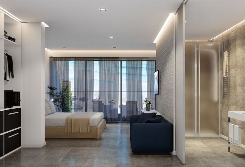 Suite Deluxe, Lampara