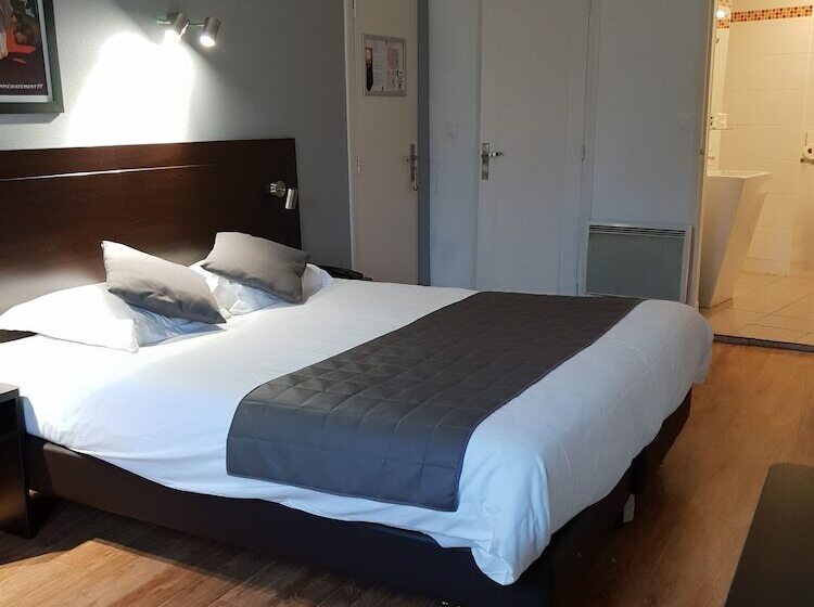 חדר סופריור, Le Napoleon