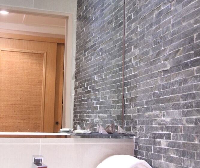 اتاق استاندارد, Le Pre Galoffre