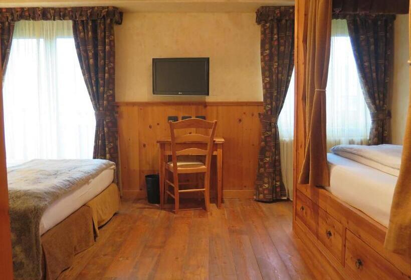 수피리어 트리플 룸, Miravidi A Cervinia