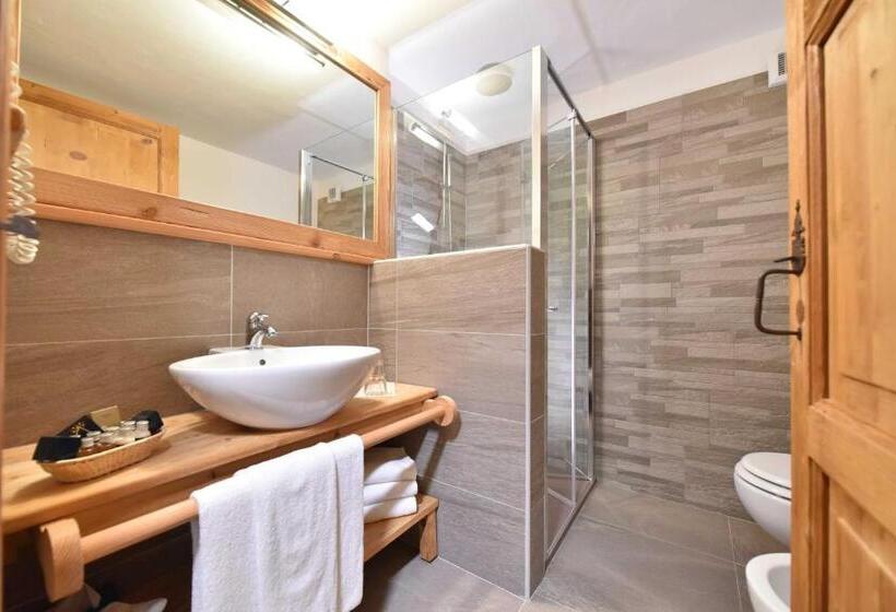 4인용 수피리어 룸, Miravidi A Cervinia