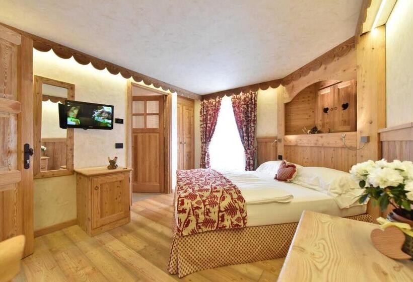 חדר סטנדרט עם מרפסת, Miravidi A Cervinia