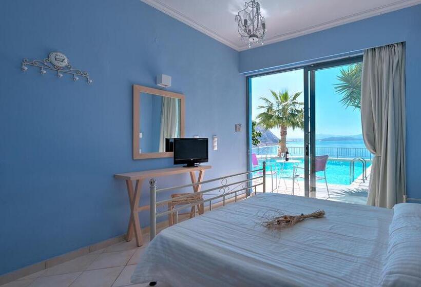 סוויטת ג'וניור נוף לים, Palazzo Greco