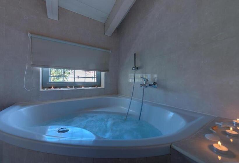 2 Bedrooms Suite Sea View, Palazzo Greco