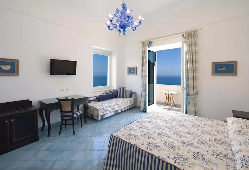 سوئیت اجرایی با چشم‌انداز دریا, Palazzo Marzoli Charme Resort  Small Luxury