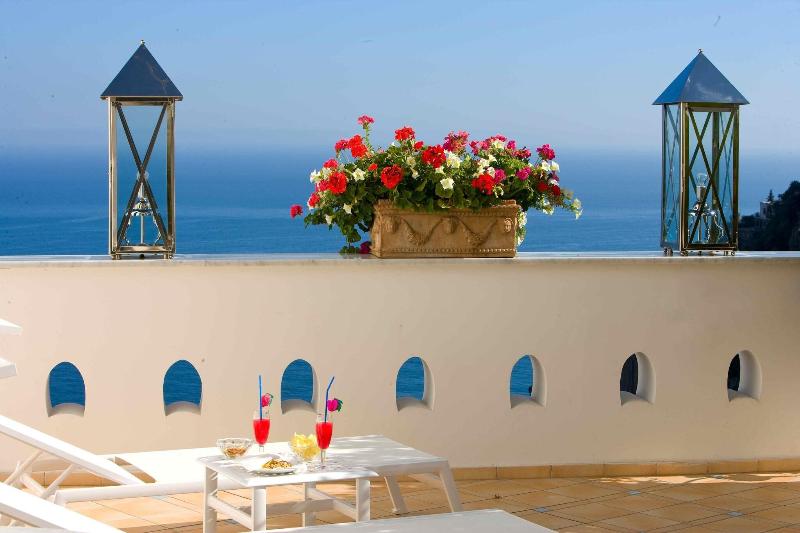Triple Room Sea View, Palazzo Marzoli Charme Resort  Small Luxury
