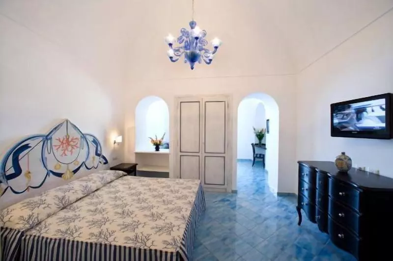 سوئیت اجرایی با چشم‌انداز دریا, Palazzo Marzoli Charme Resort  Small Luxury