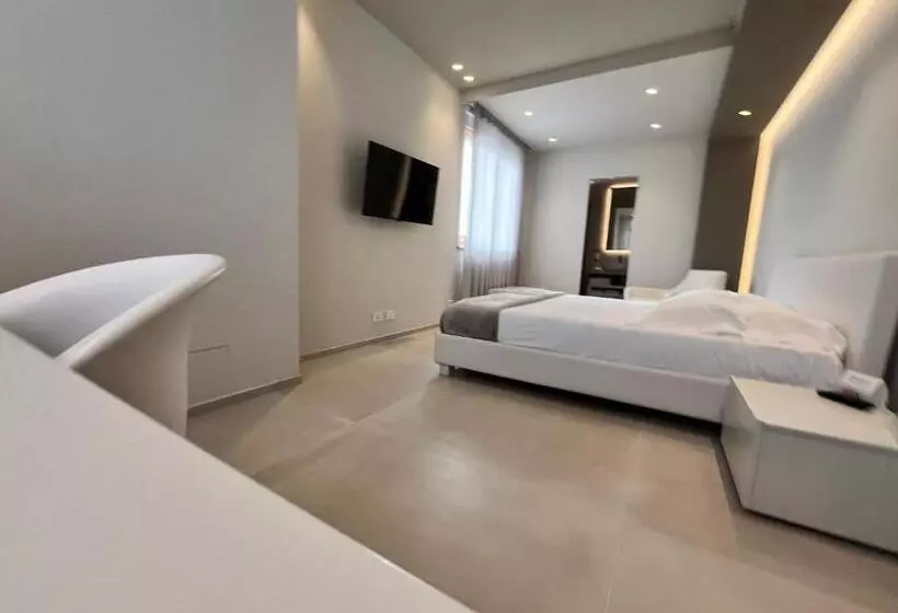 اتاق لوکس با تخت بزرگ, Pietre Nere Resort & Spa