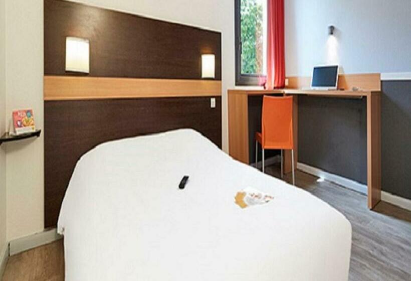 Номер Стандарт, Première Classe Paris Ouest Gennevilliers