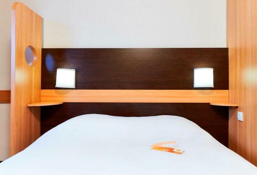 Номер Стандарт, Première Classe Paris Ouest Gennevilliers