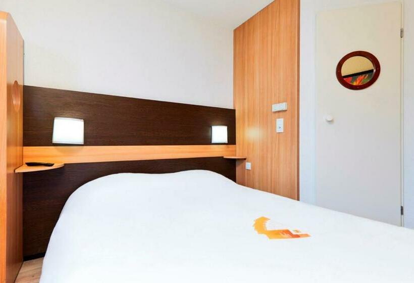 Номер Стандарт, Première Classe Paris Ouest Gennevilliers