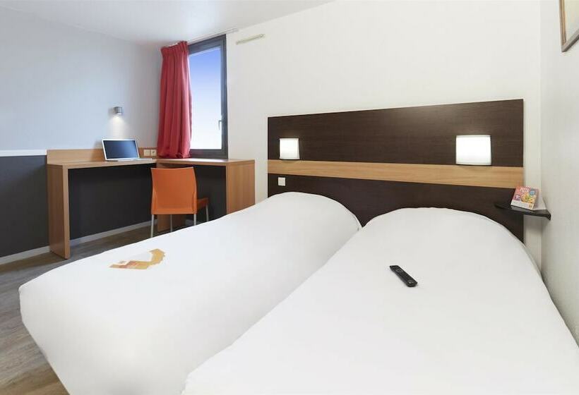 Номер Стандарт, Première Classe Paris Ouest Gennevilliers