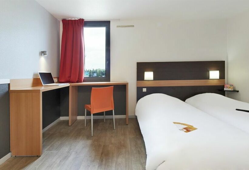 Номер Стандарт, Première Classe Paris Ouest Gennevilliers