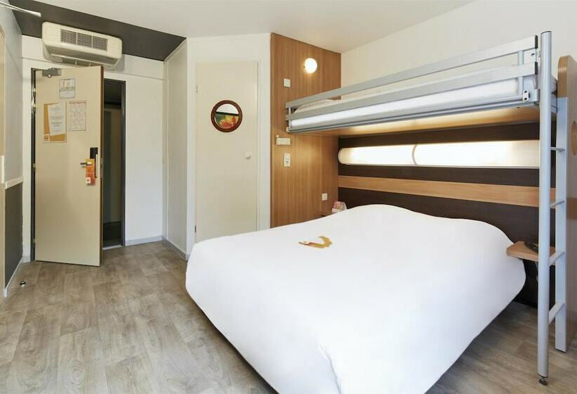 Номер Стандарт, Première Classe Paris Ouest Gennevilliers