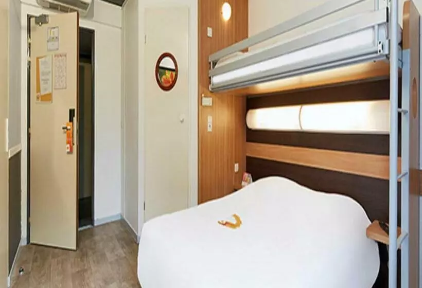 اتاق استاندارد سه نفره, Première Classe Paris Ouest Gennevilliers