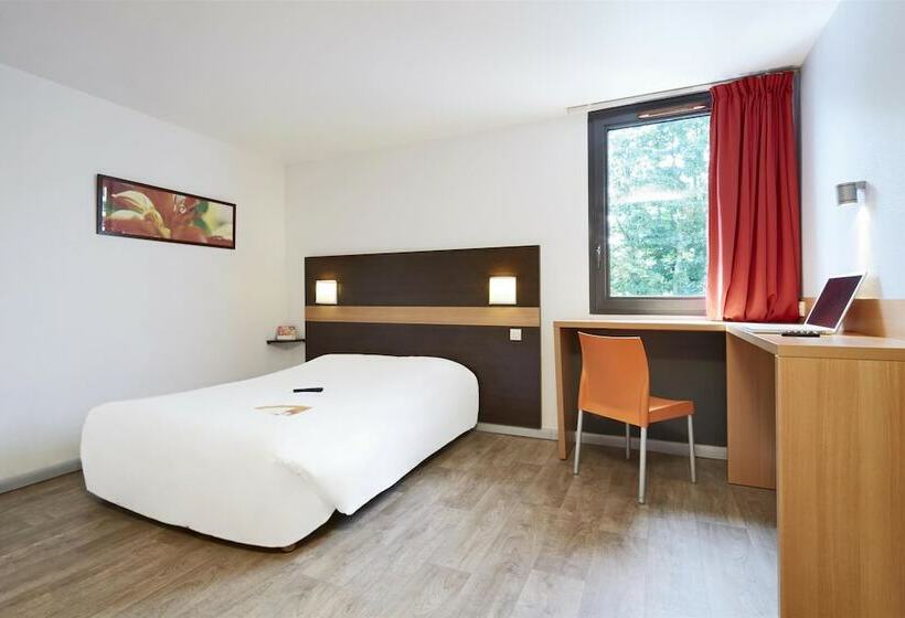 Номер Стандарт, Première Classe Paris Ouest Gennevilliers