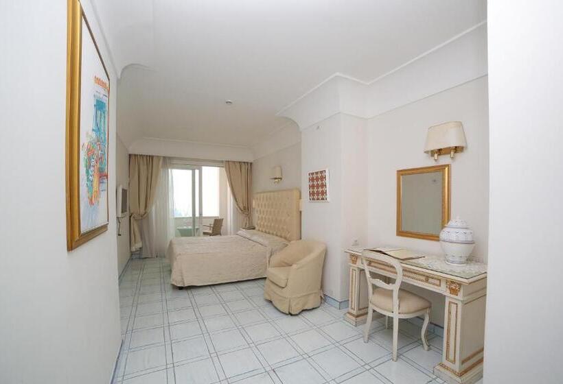 スーペリアールーム, Villa Fraulo