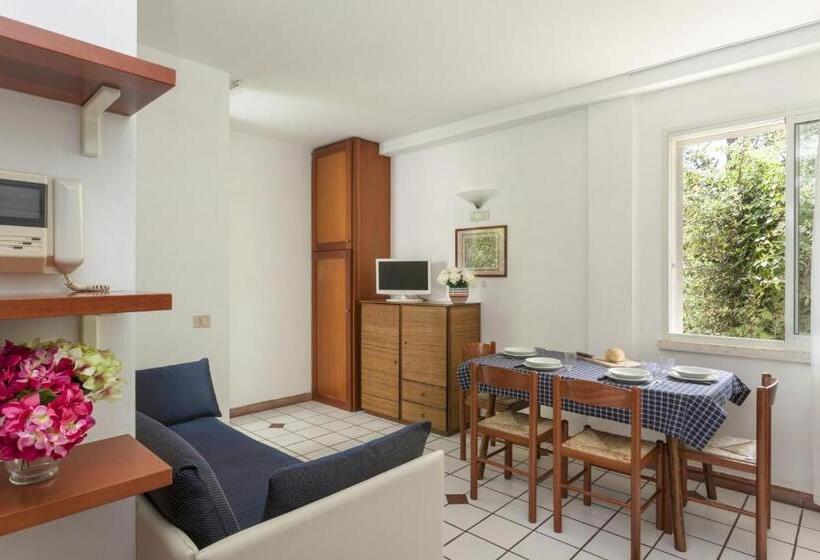 Apartamento Superior 1 Dormitório, Residenza Villa Lidia
