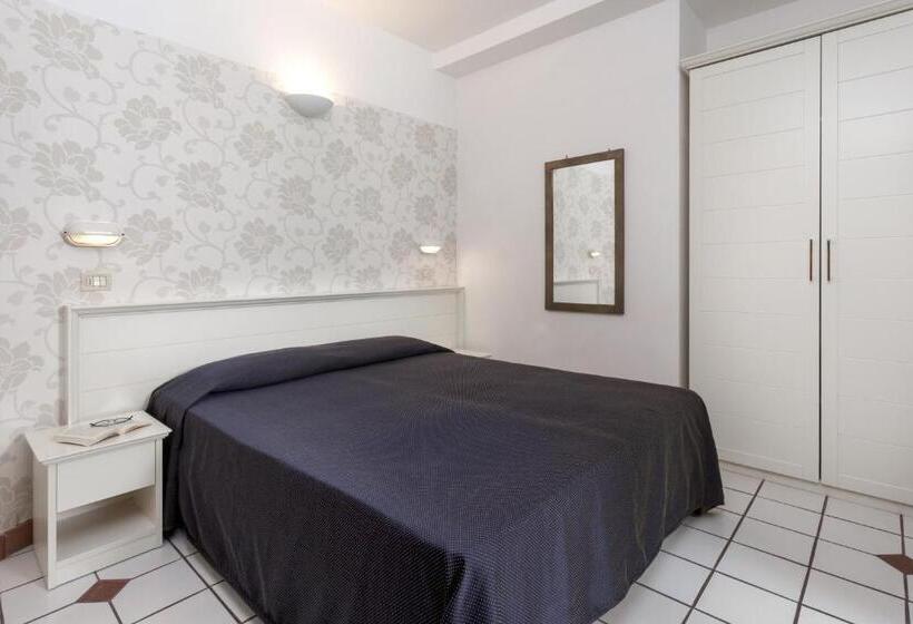 Apartamento 2 Dormitórios, Residenza Villa Lidia