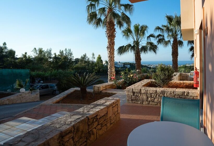 Студио Стандарт Вид на Сад, Asterias Village