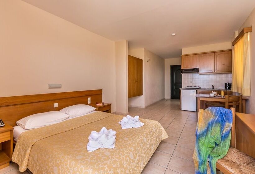 Студио Стандарт Вид на Сад, Asterias Village