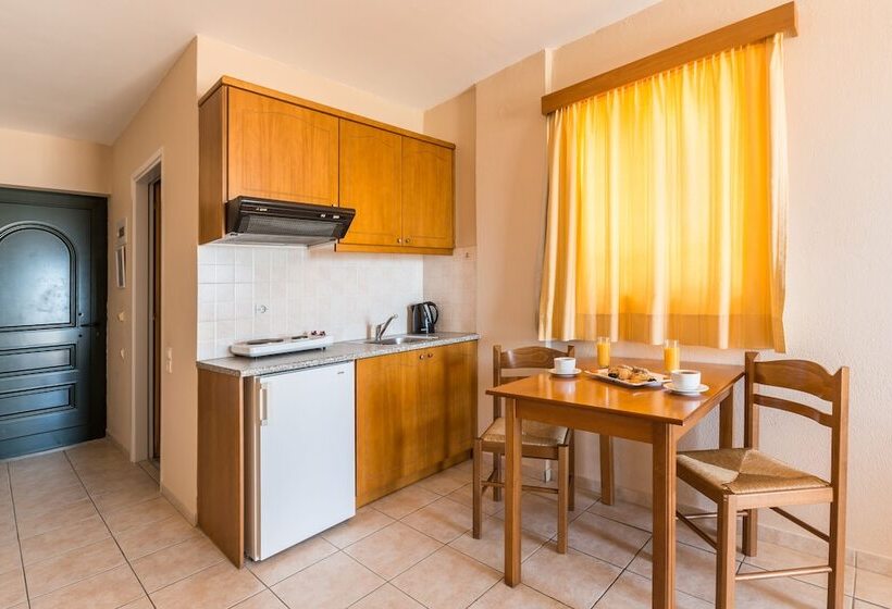 Студио Стандарт Вид на Сад, Asterias Village