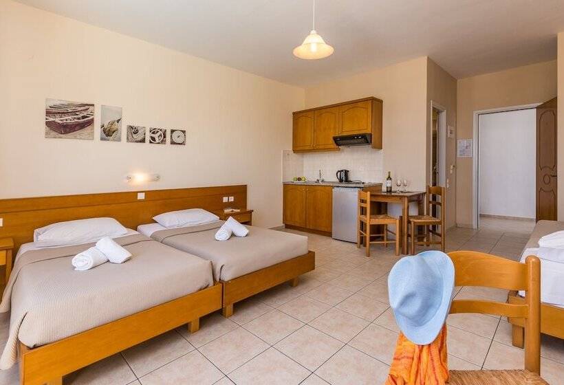 Студио Стандарт Вид на Сад, Asterias Village