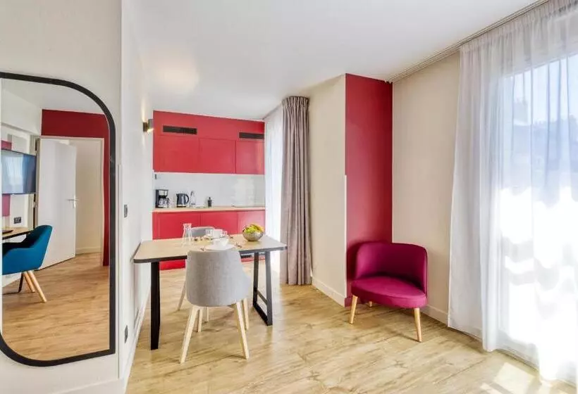 آپارتمان 1 خوابه, Appart City Confort Paris Clichy  Mairie