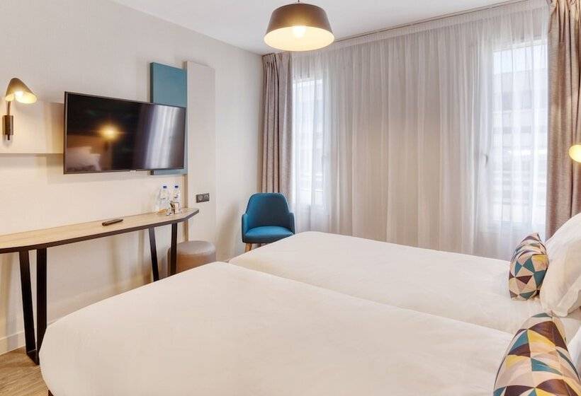 إستوديو قياسى, Appart City Confort Paris Clichy  Mairie