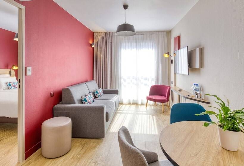 شقة غرفة واحدة, Appart City Confort Paris Clichy  Mairie