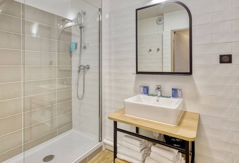 شقة غرفة واحدة, Appart City Confort Paris Clichy  Mairie