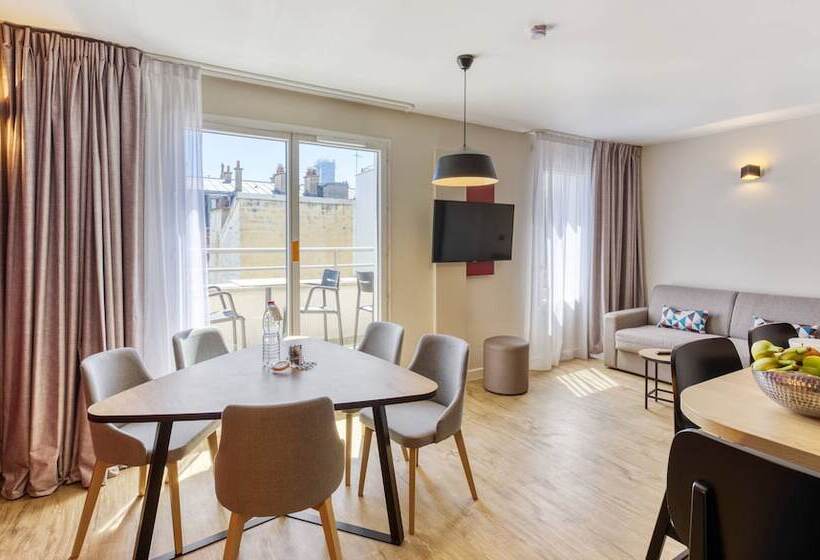 شقة غرفتين, Appart City Confort Paris Clichy  Mairie