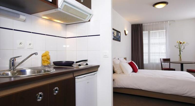 إستوديو سوبيريور, Appart City Confort Paris Clichy  Mairie