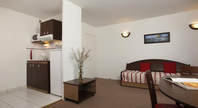 شقة غرفة واحدة, Appart City Confort Paris Clichy  Mairie