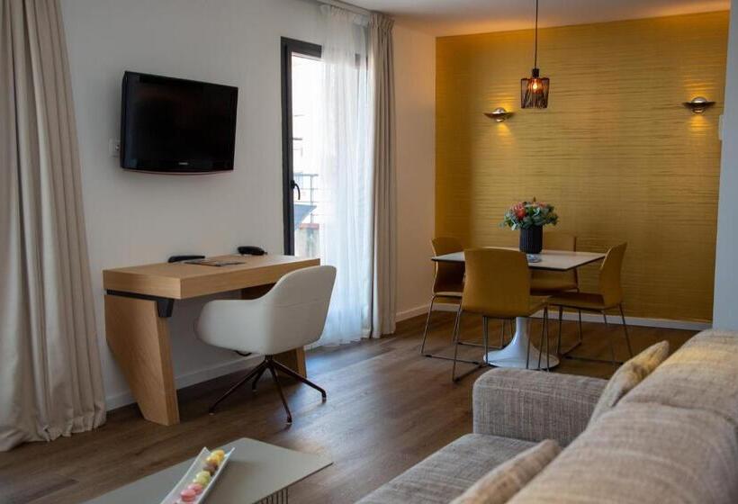 آپارتمان دوبلکس 1 خوابه, Appart Hôtel Clément Ader