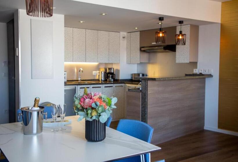 , Appart Hôtel Clément Ader