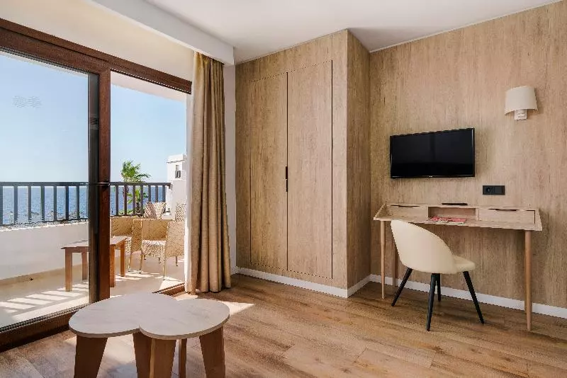 Standard-studio, Appart Hôtel Clément Ader