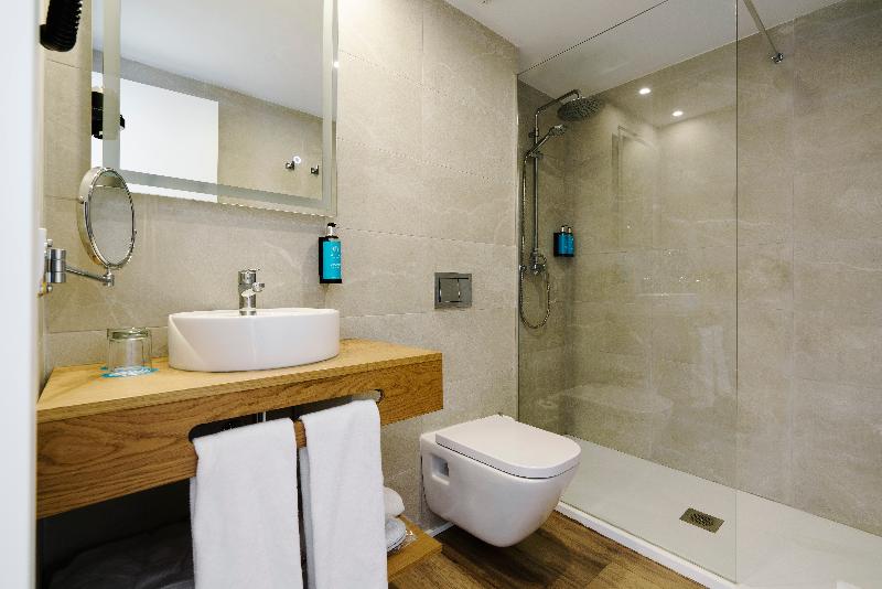 استودیوی استاندارد, Appart Hôtel Clément Ader