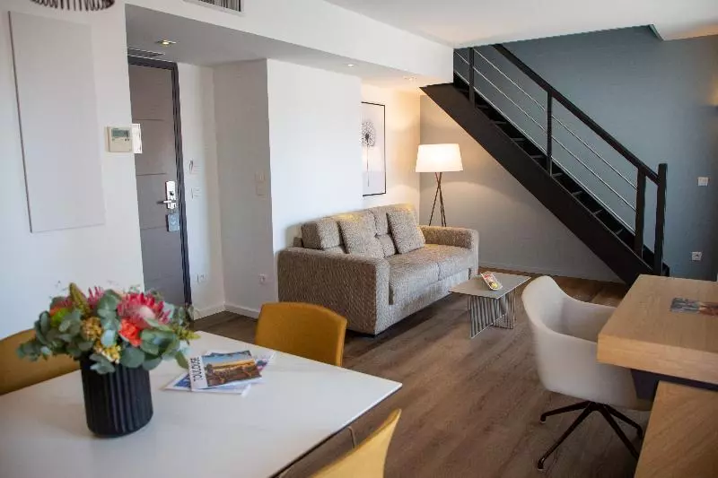 Duplex-huoneisto 1 Makuuhuone, Appart Hôtel Clément Ader