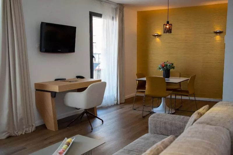 Duplex-huoneisto 1 Makuuhuone, Appart Hôtel Clément Ader