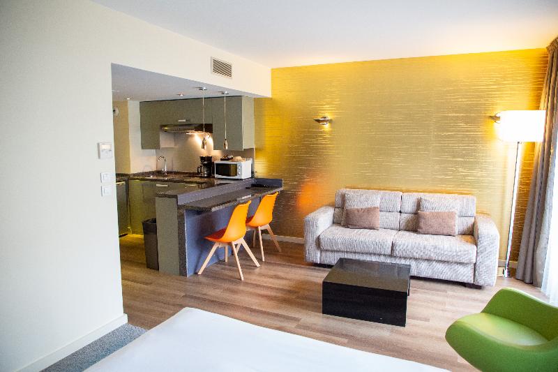 استودیوی استاندارد, Appart Hôtel Clément Ader