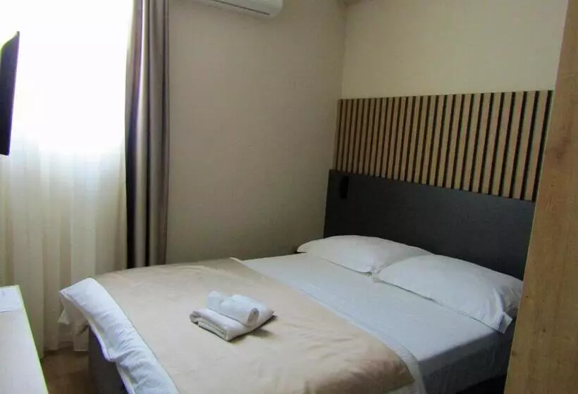 اتاق عادی, Beach Hotel Božikovina 2