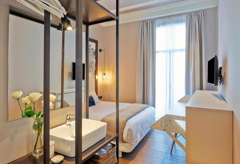 اتاق استاندارد, Hostal Central Barcelona