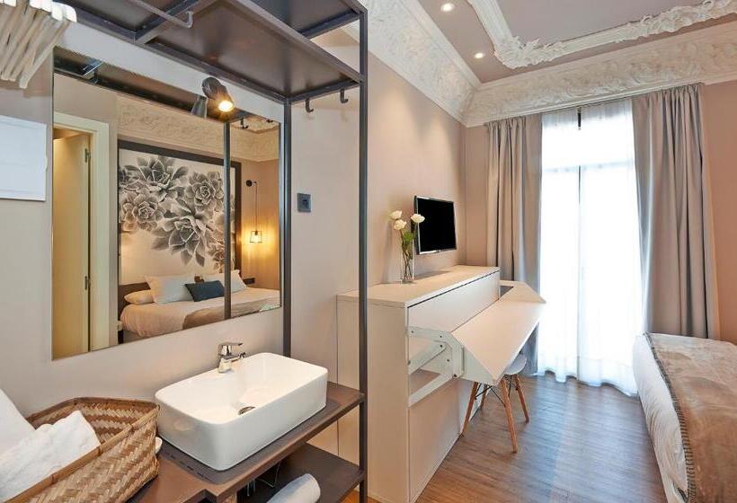 اتاق استاندارد, Hostal Central Barcelona