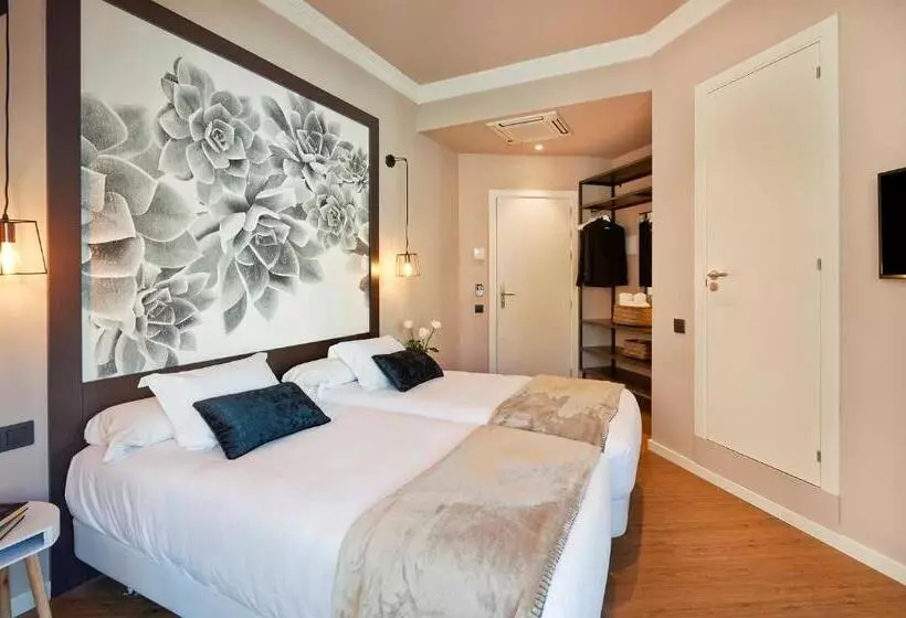 اتاق سوپریور, Hostal Central Barcelona