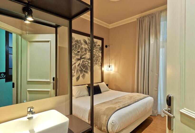 اتاق سوپریور, Hostal Central Barcelona