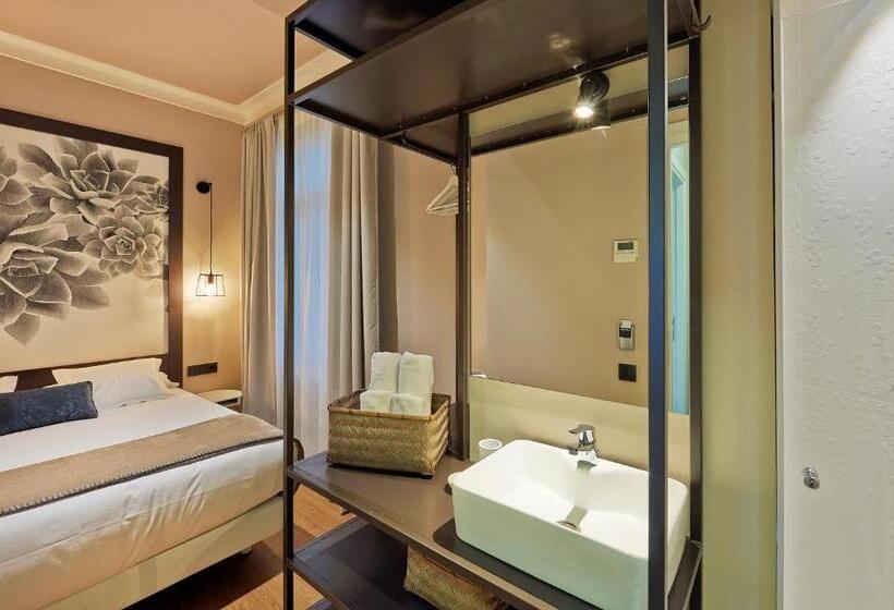 اتاق استاندارد, Hostal Central Barcelona