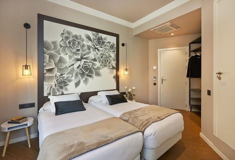 اتاق سوپریور, Hostal Central Barcelona