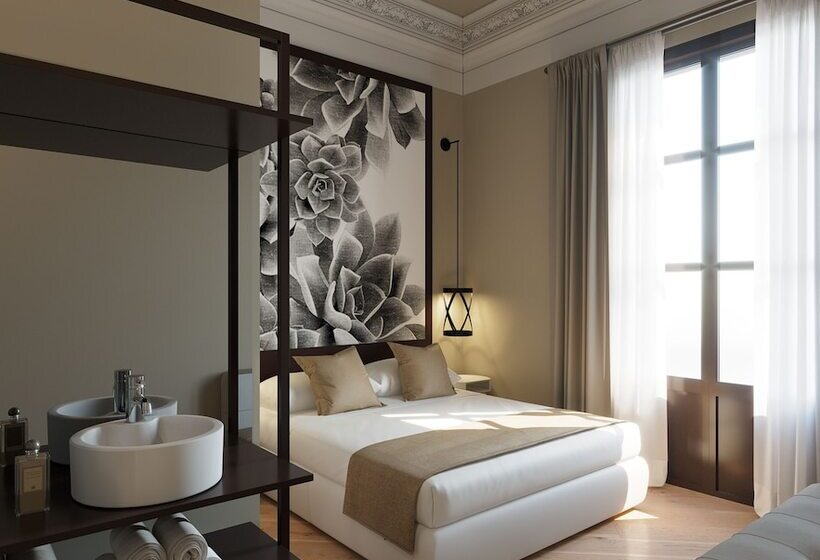Номер Стандарт, Hostal Central Barcelona
