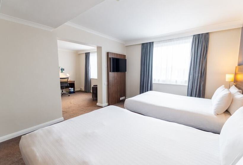 ２ダブルベッドのスタンダードルーム, Holiday Inn Liverpool City Centre, An Ihg